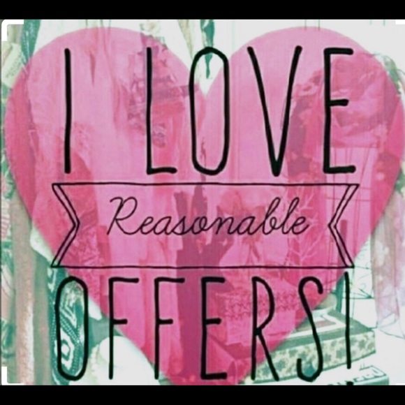 Sneak Peek! I am Ella🇨🇦💜I am a Posh Ambassador - Picture 3 of 5